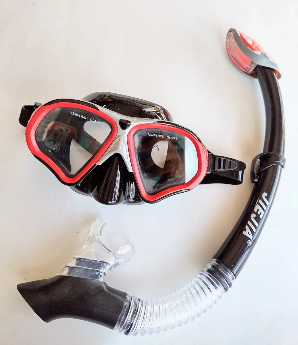 Mascara c/ Snorkel Jiejia